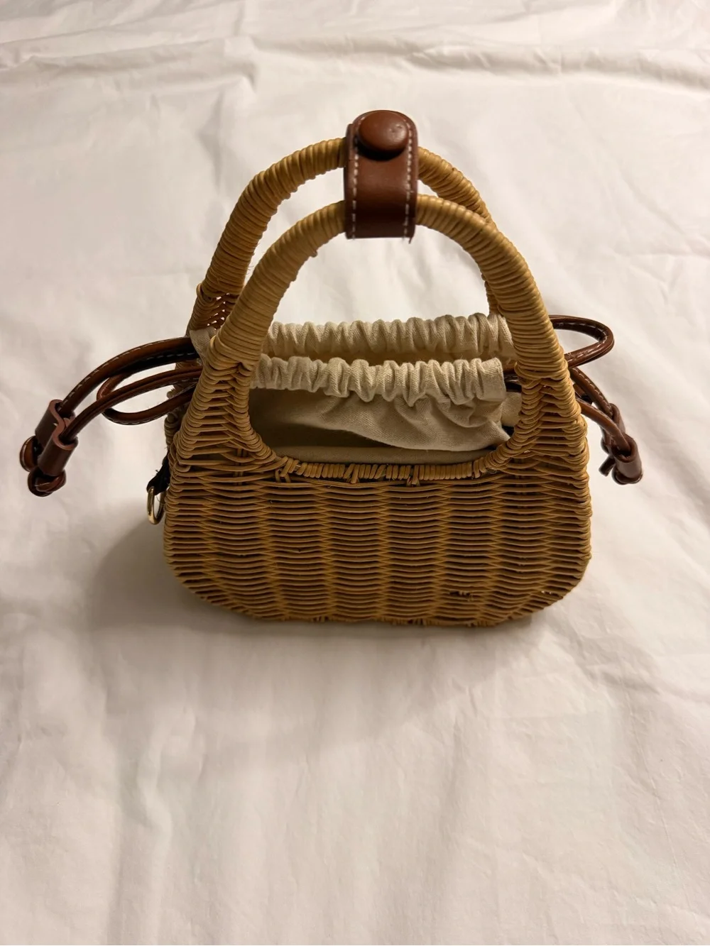 ZARA Woven Rattan Top-Handle Bag with Cream Drawstring Liner (158)
